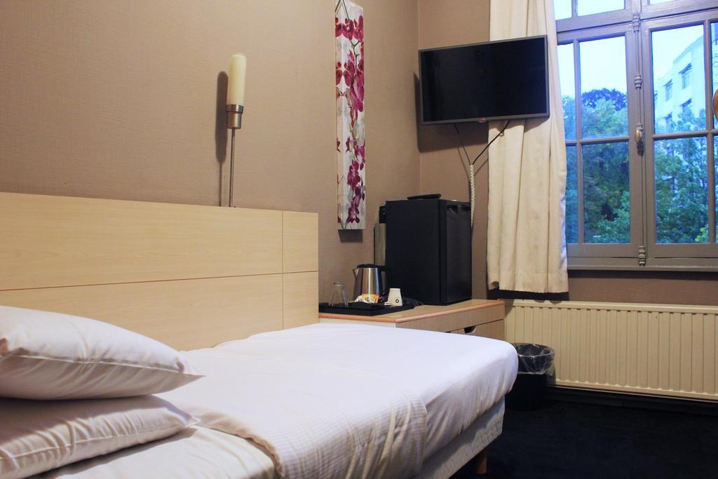 Story' Inn Bruxelas Quarto foto